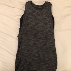 Lululemon tank/bra